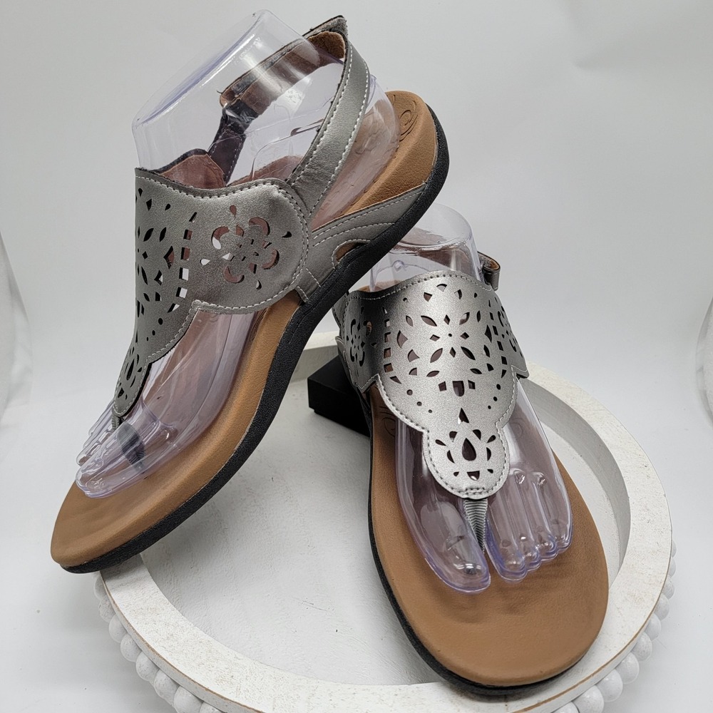 Women's Rockport Ridge Circle Cutout Ankle Strap Thong Sandal Silver US Size 9